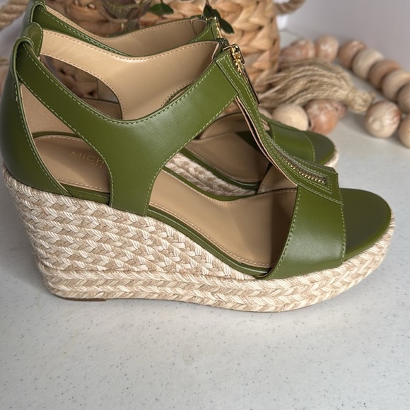 Michael Kors Berkley Zipper Espadrille Platform Wedge Sandals Sz 8 - Picture 7 of 11
